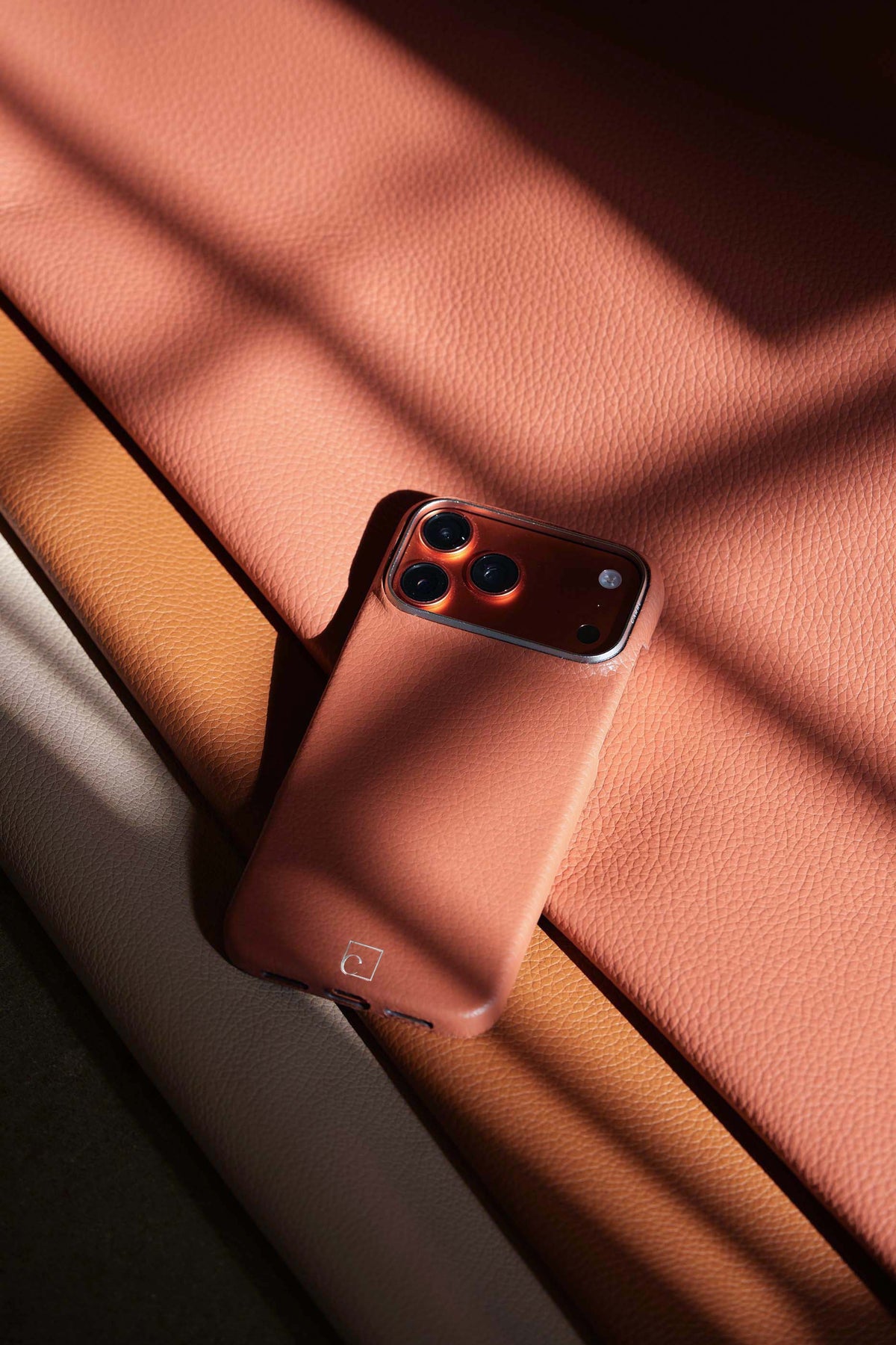 GRAINED CALFSKIN
