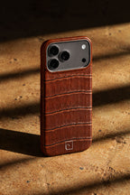 iPhone 16 Pro — Étui classique — Crocodile