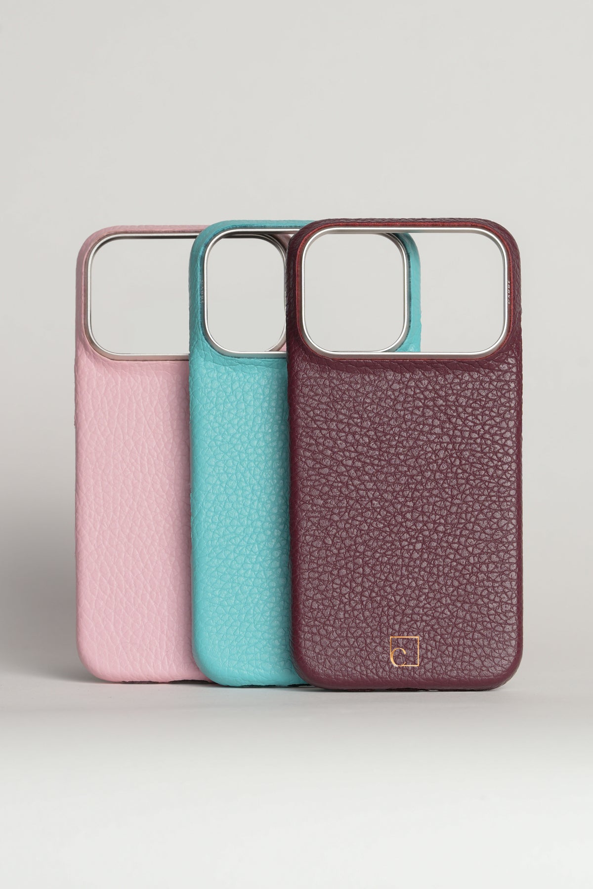 iPhone 16 Pro — Étui classique — Cuir de veau grainé