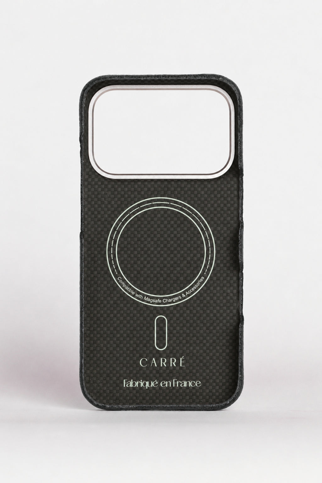 iPhone 16 Pro — Étui classique — Cuir de veau grainé
