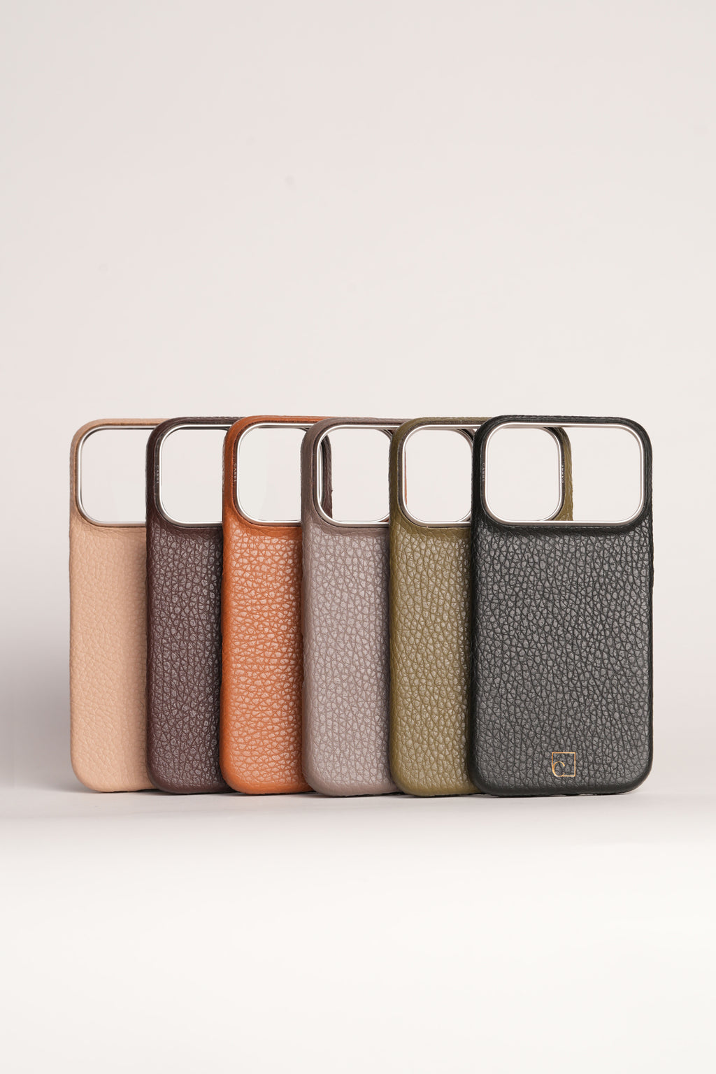 iPhone 16 Pro — Étui classique — Cuir de veau grainé