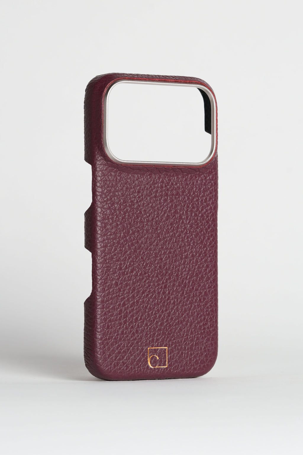 iPhone 16 Pro — Étui classique — Cuir de veau grainé
