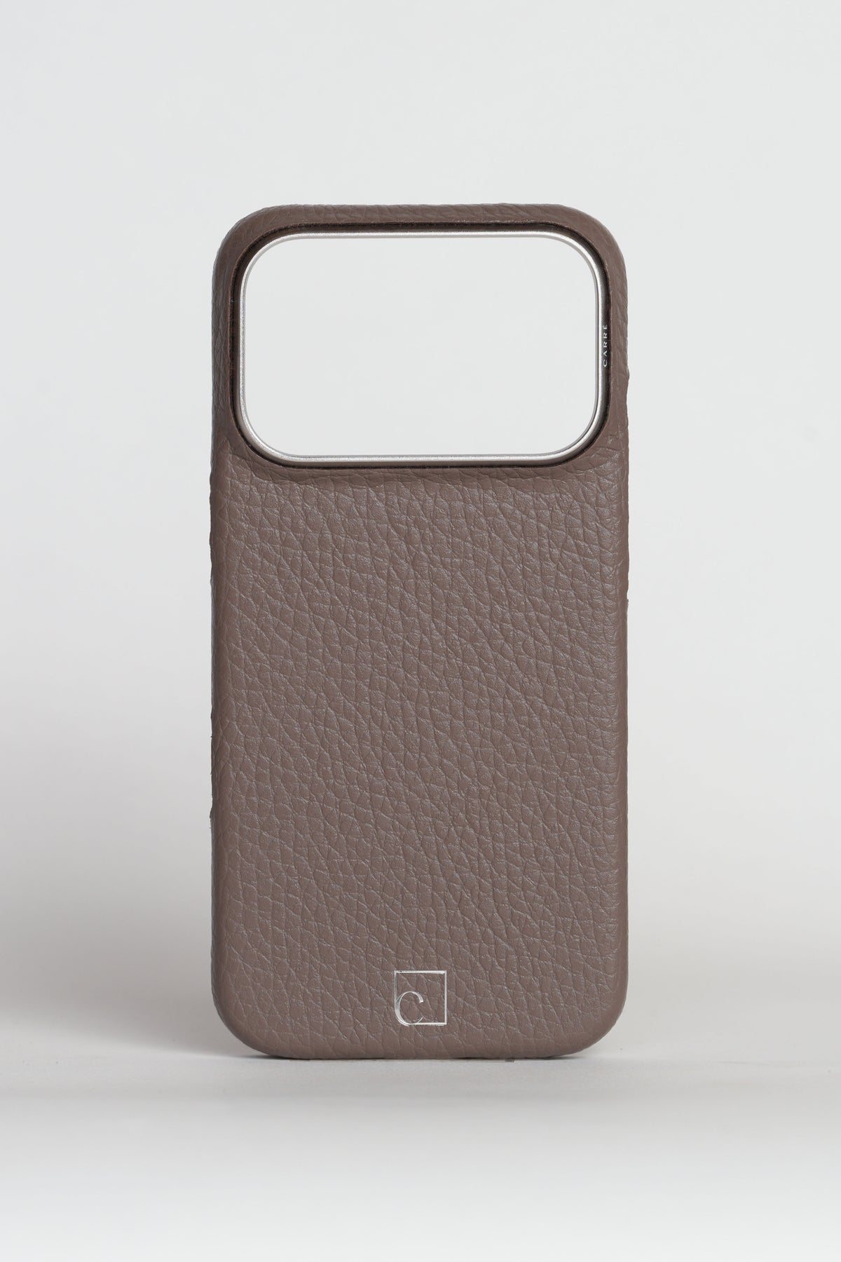 iPhone 16 Pro — Étui classique — Cuir de veau grainé